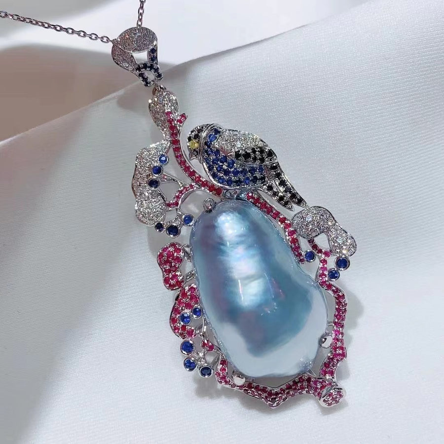 Sapphire & Baroque pearl Pendant