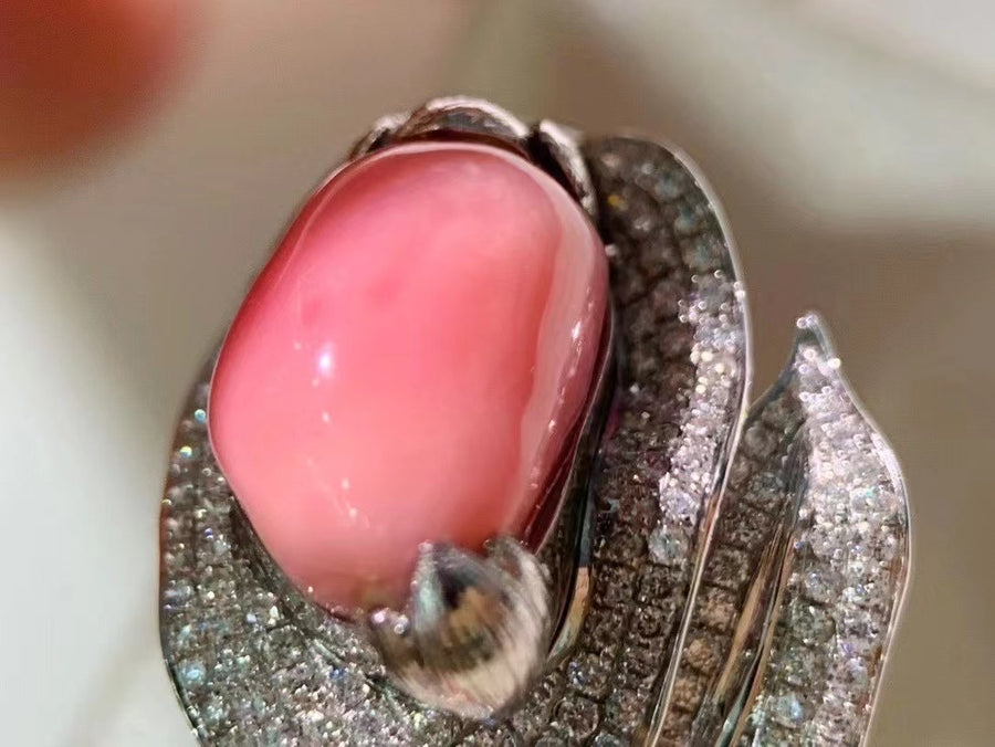 Diamond & Conch pearl Ring