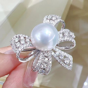 Diamond & South Sea pearl Ring