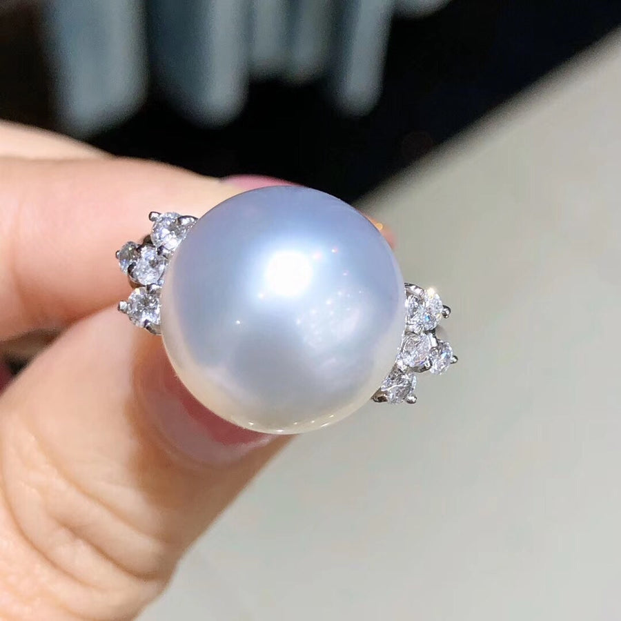 14MM Diamond and South sea pearl ring