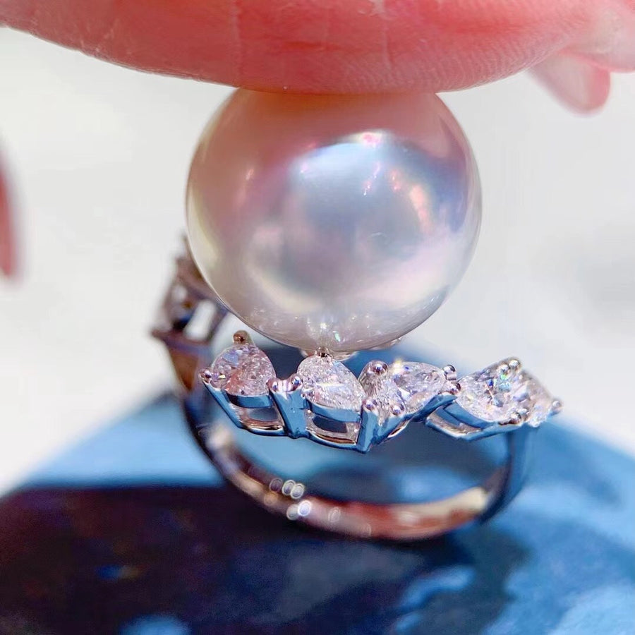 Diamond & South Sea pearl Ring