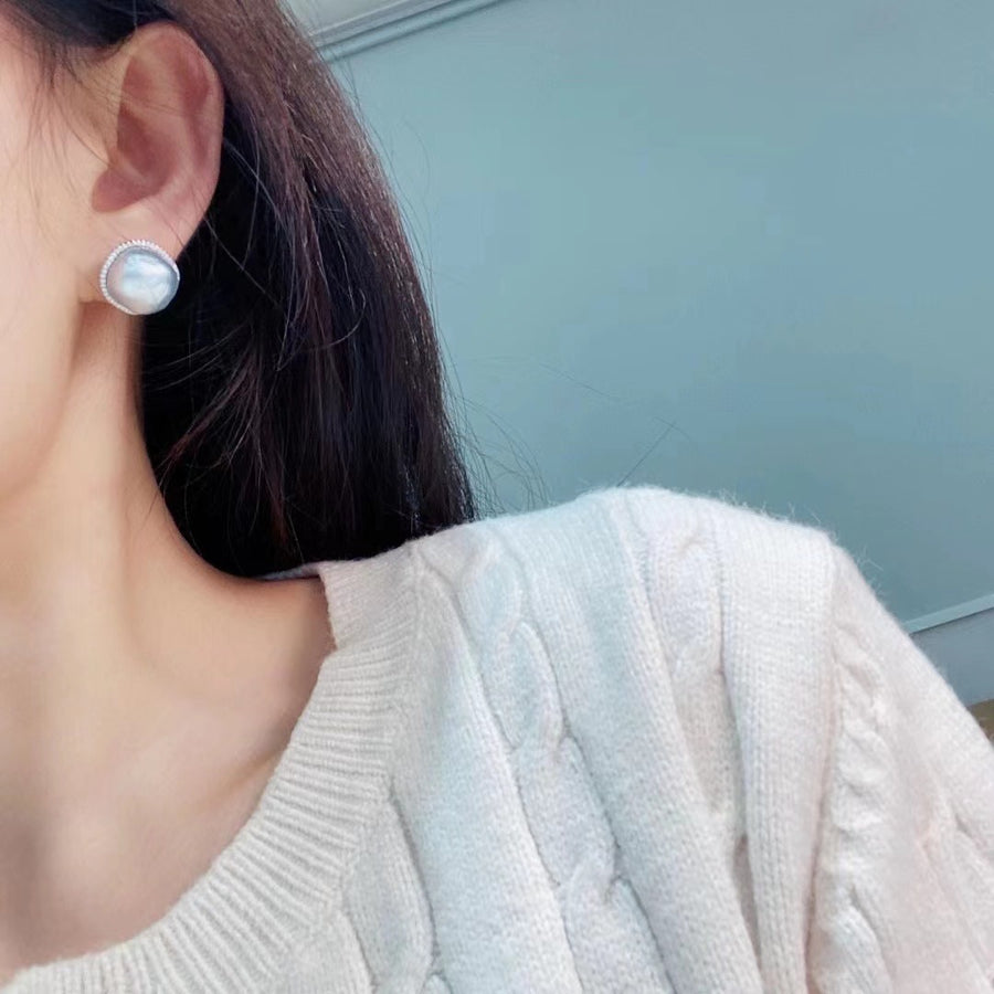 Diamond & Baroque pearl Ear Studs