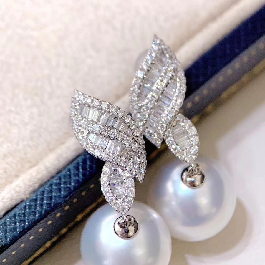 Diamond & South sea pearl Earrings