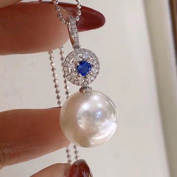 Sapphire and South sea pearl pendant