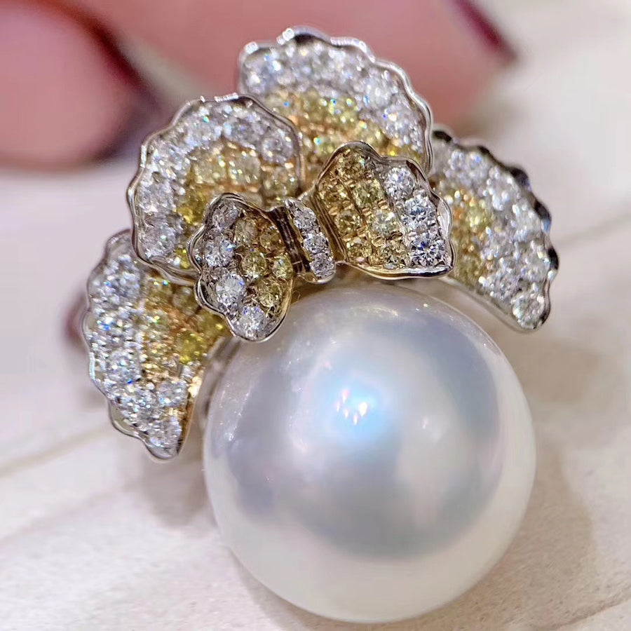 Double colors Diamond & South Sea pearl Ring