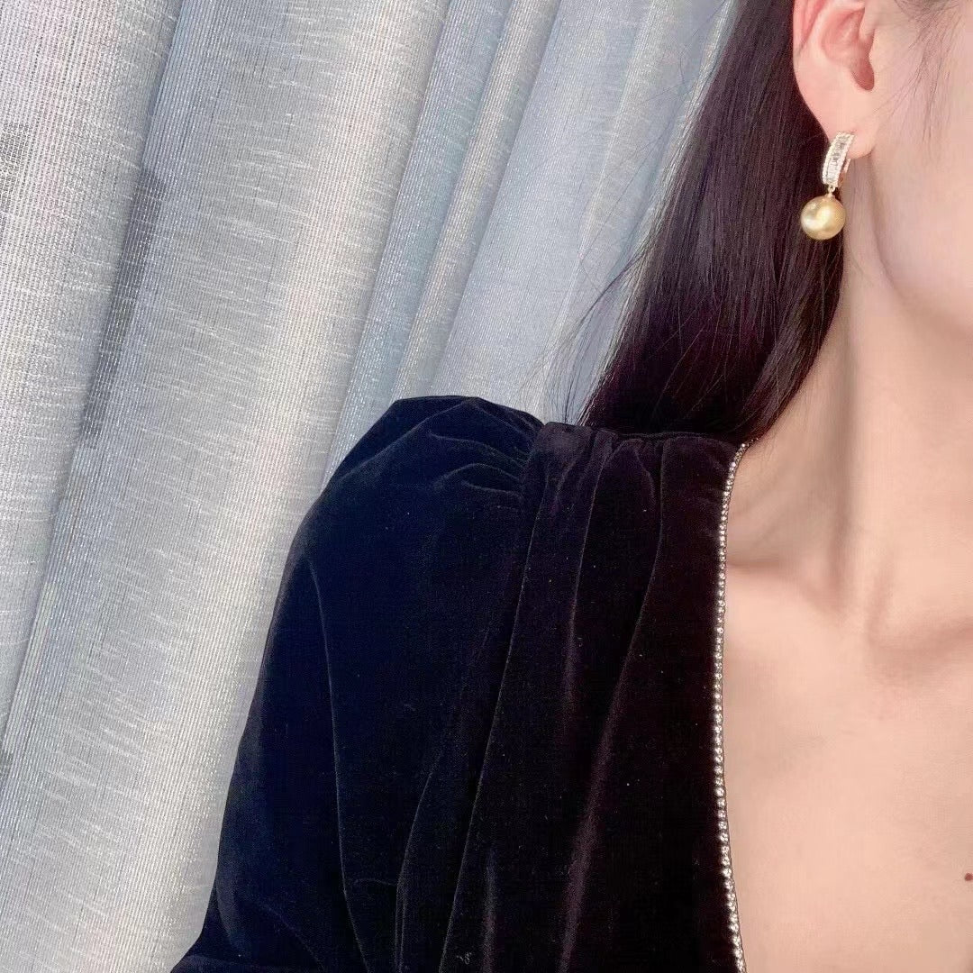 Chakin | Diamond & South Sea pearl Earrings – ANNIE CASE