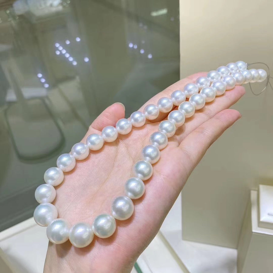 Venus | 11-13.5mm Australian white south sea pearl Necklace