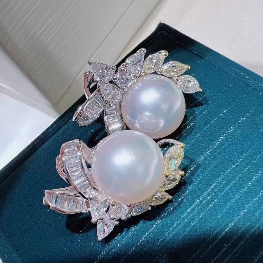 Diamond & South Sea pearl Earrings