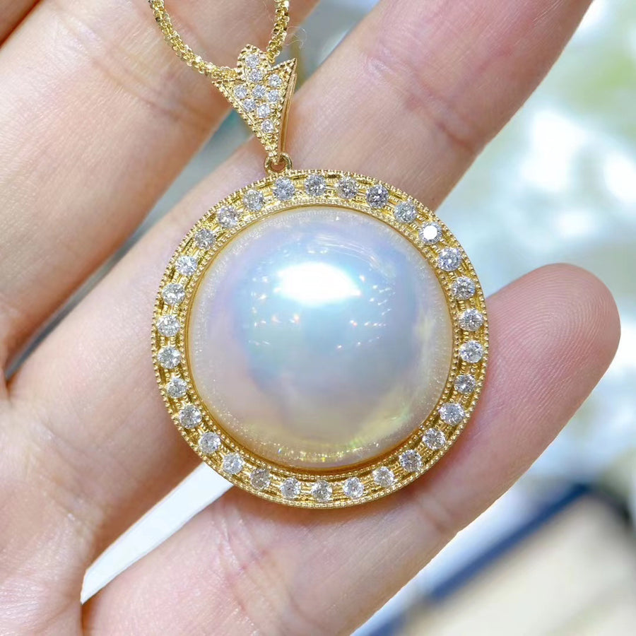 Diamond & MABE pearl Pendant
