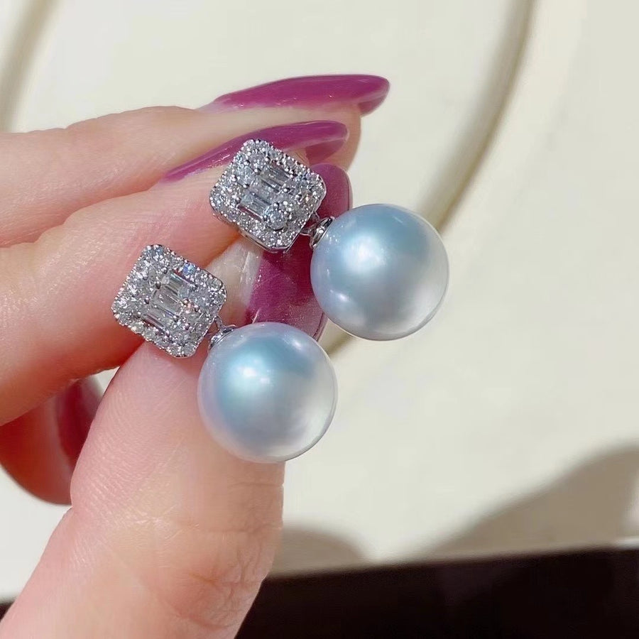 Diamond & South Sea pearl Earrings