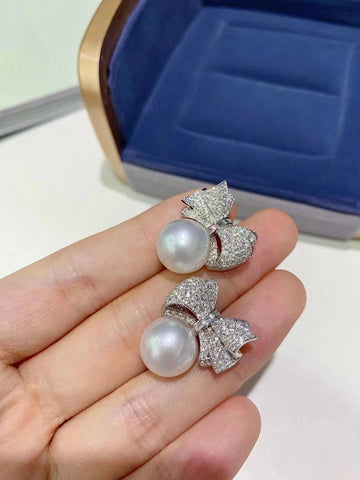 Diamond & South Sea pearl Earrings