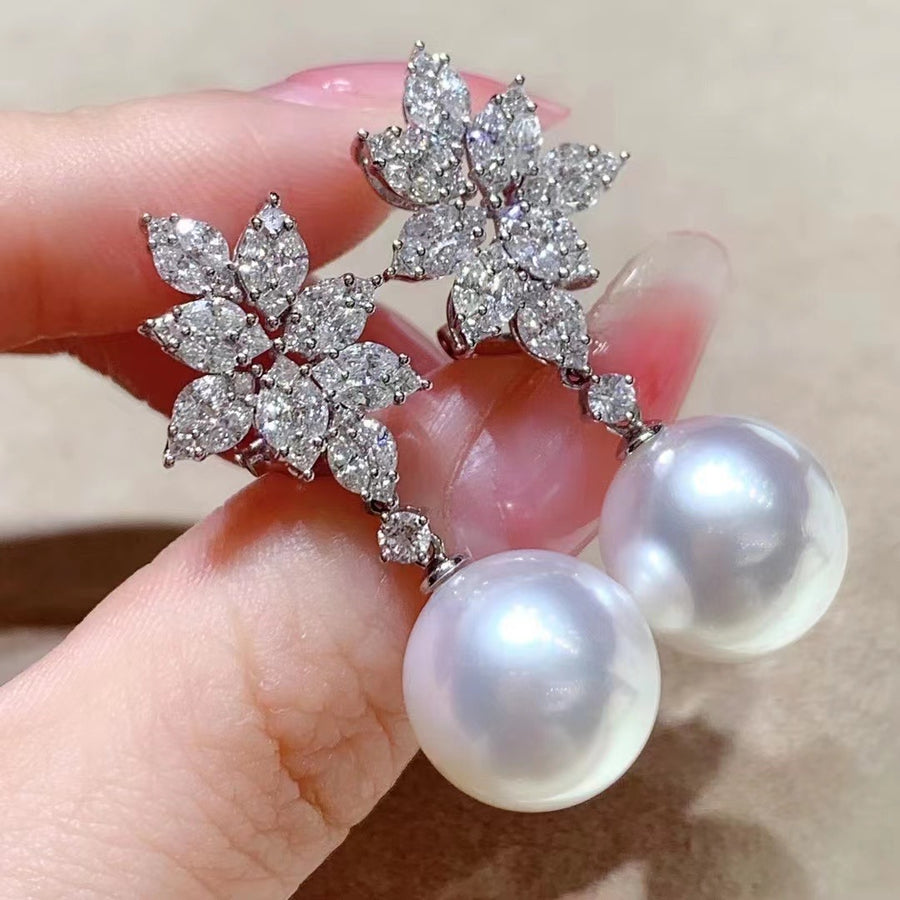 Venus | Diamond & South Sea pearl Earrings