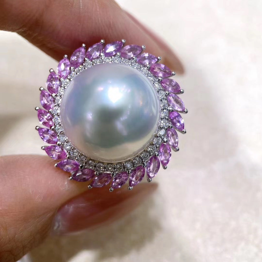 Pink sapphire and South Sea pearl Ring