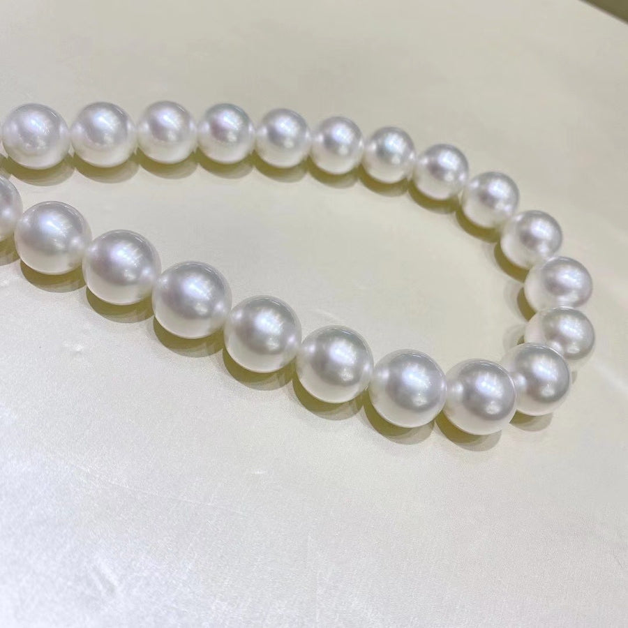 Venus | 13-15.1mm South Sea pearl Necklace