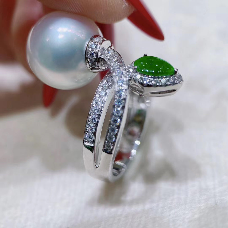 Jadeite & South Sea pearl Ring