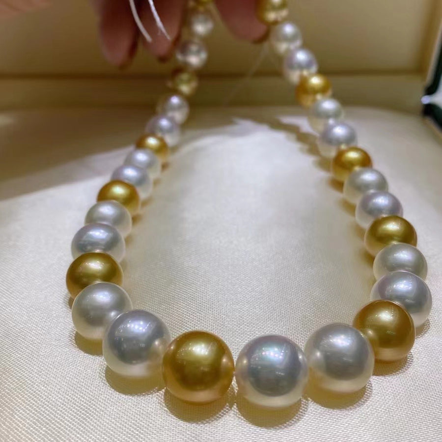 Four Season Colors | 8.5-11mm South Sea pearl Necklace