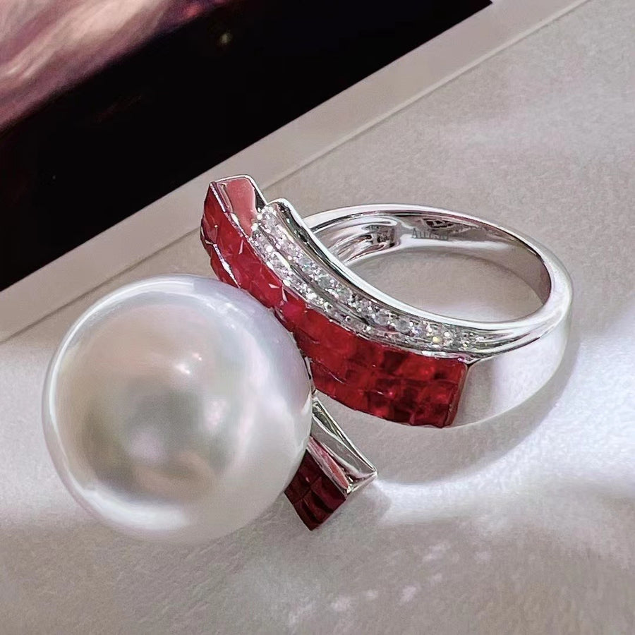 Ruby & South sea pearl Ring
