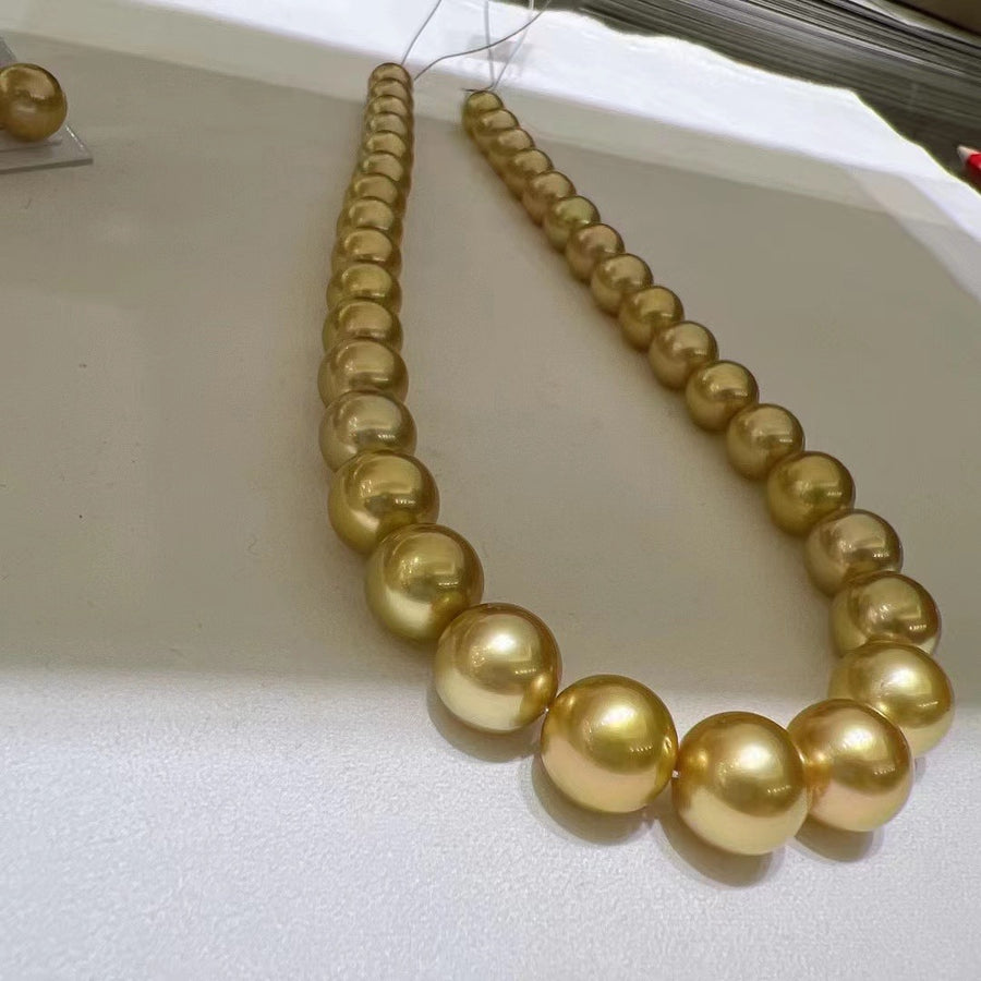 Chakin | 11-13.9mm South Sea pearl Necklace