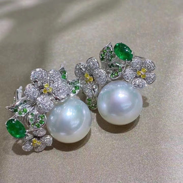 Venus | Emerald & South Sea pearl Earrings