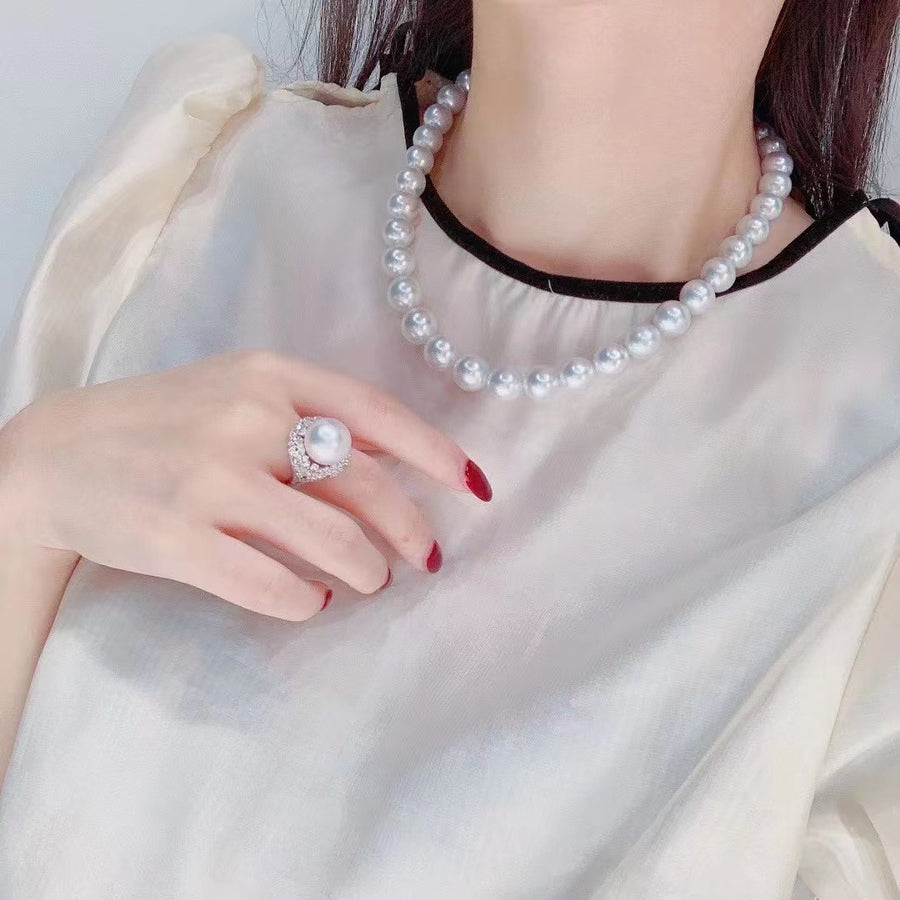 Venus | 10-12.3mm South Sea pearl Necklace& 13-14mm South Sea pearl Ring