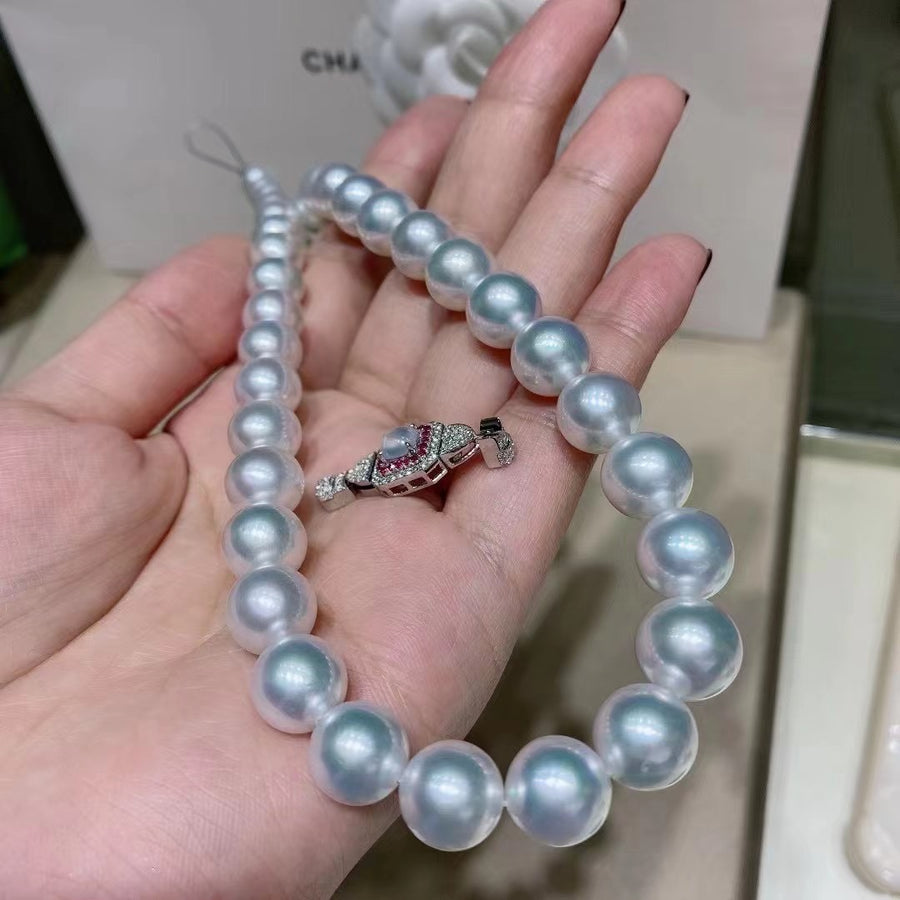 Phoenix | 9-11.5mm South Sea pearl Necklace