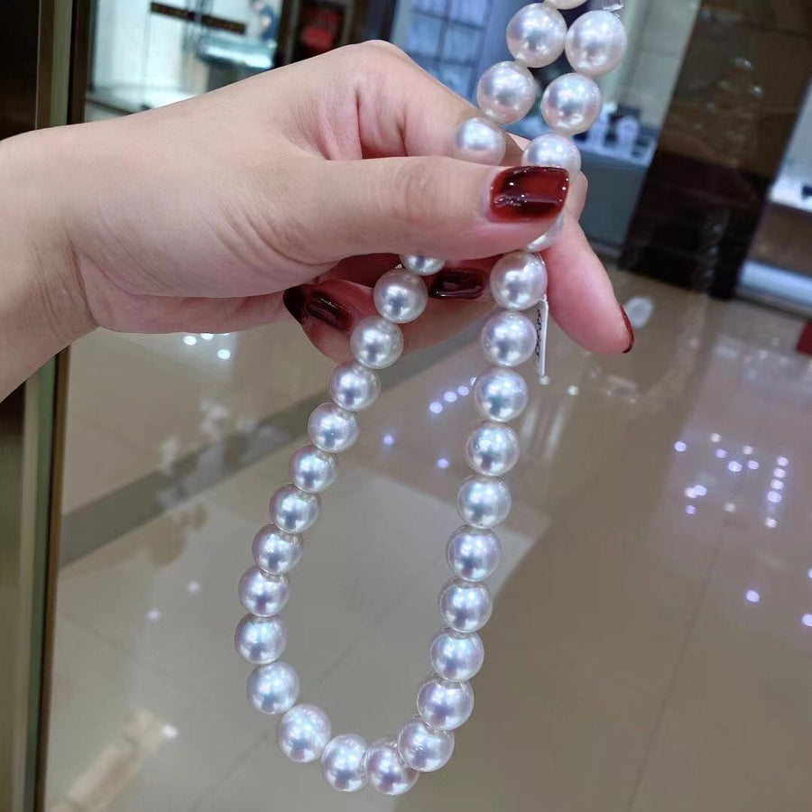 Phoenix | 12-15.4mm South Sea pearl Necklace