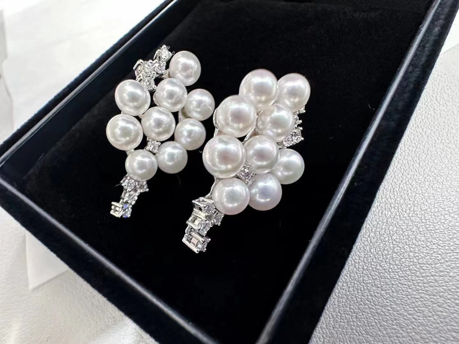 Diamond & Akoya pearl Earrings
