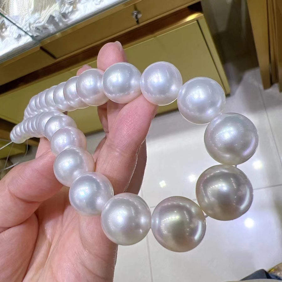 Venus | 12-16mm South Sea pearl Necklace