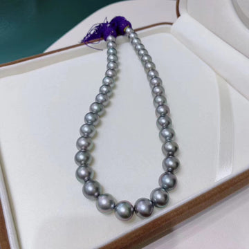 Elegant Grey Tahitian pearl necklace