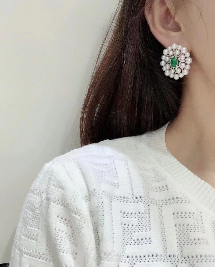 Emerald & Akoya pearl Earrings