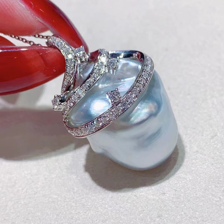 Diamond & Baroque Pearl Pendant