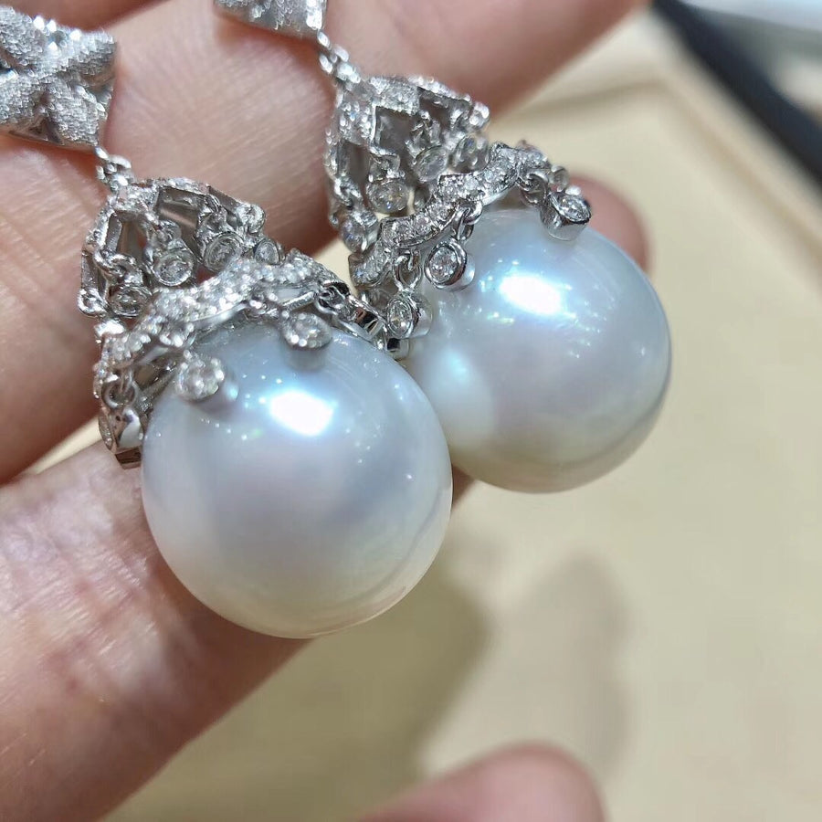 Flare South Sea Pearl Earrings