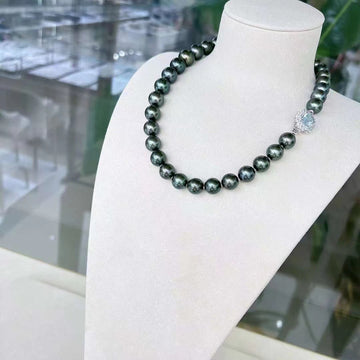 PEACOCK Green | 11-13.7mm Tahitian pearl Necklace