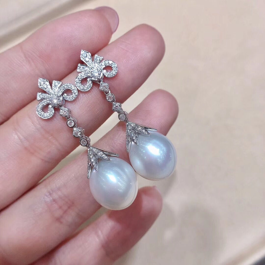 Art Deco Diamond South Sea Pearl Earrings & Pendant Set