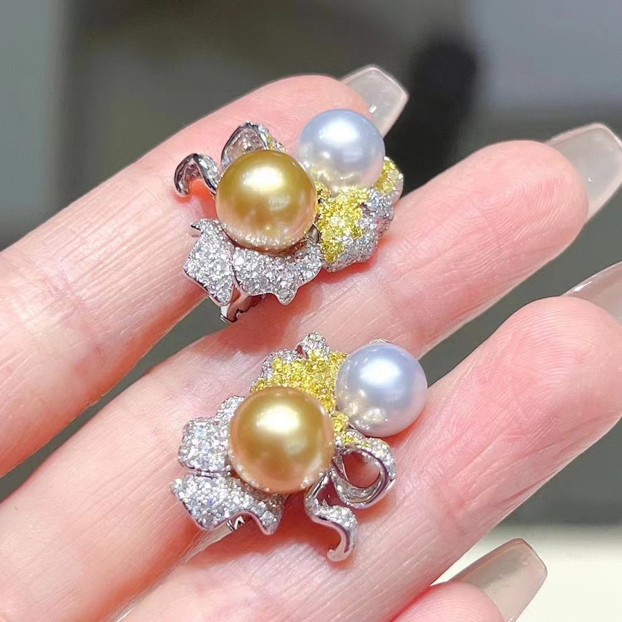 Diamond & south sea pearl Earrings