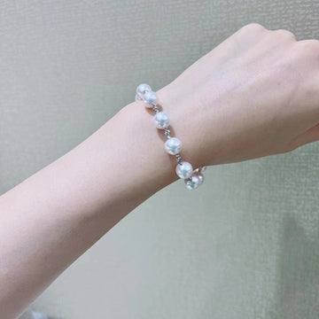 Akoya pearl bracelet